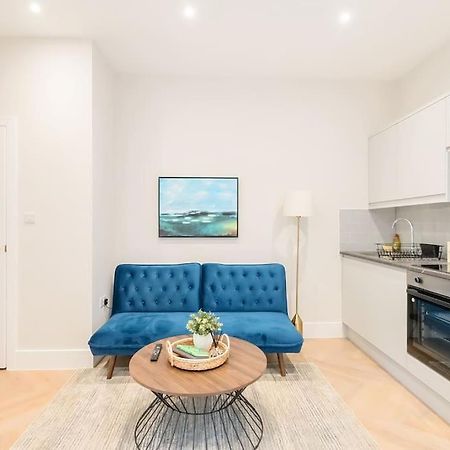 The Solo Haven 20 Min To Central Londres Extérieur photo
