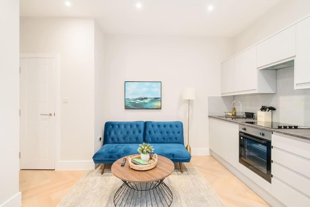 The Solo Haven 20 Min To Central Londres Extérieur photo
